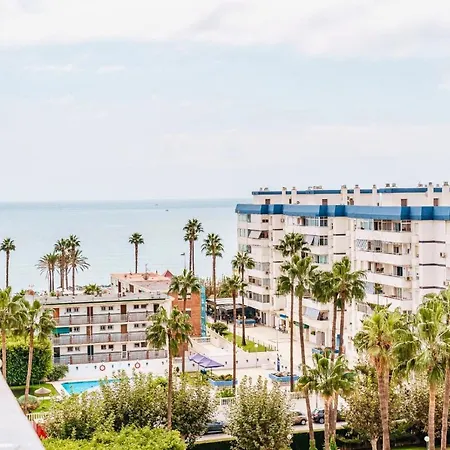 Andalucia Апартаменты *